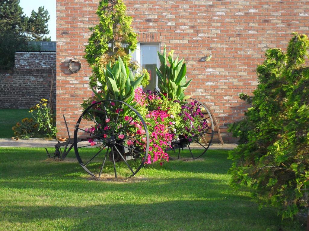 B&B A L'Essentiel Thulin Exterior photo